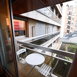 De Luxe Les Champs Elysees 2 Appartement